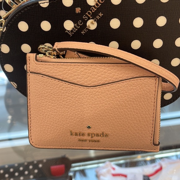 Kate Spade Leila Small Card Holder Wristlet
Rose Smoke - Picture 13 of 16